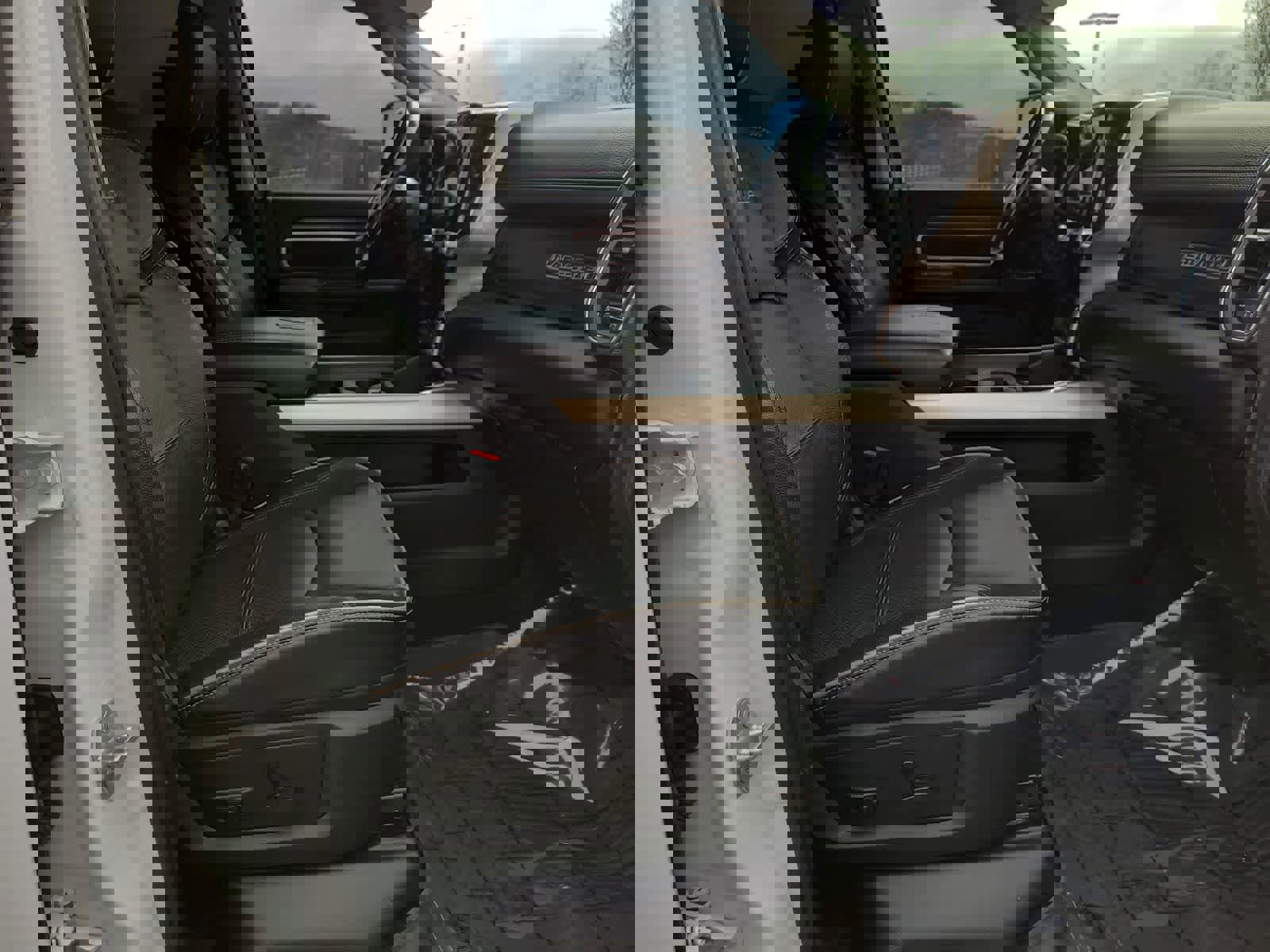 Used 2023 RAM 2500 Laramie image 22