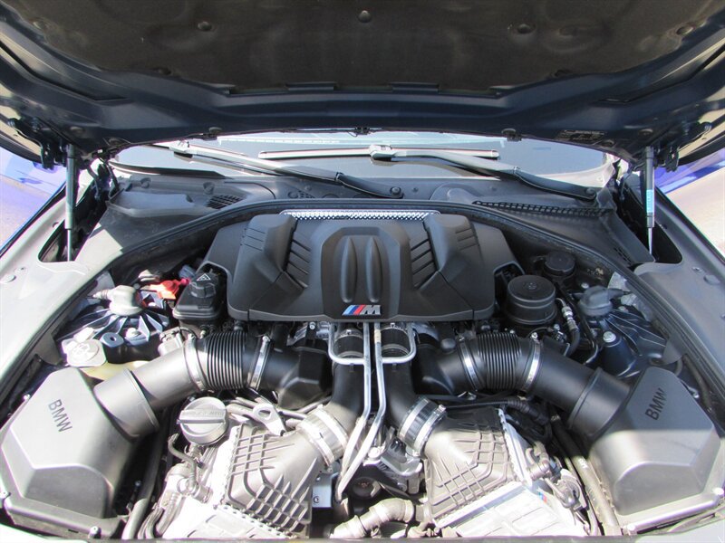 Used 2012 BMW M6 Convertible RWD image 35