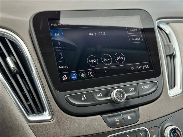 Used 2020 Chevrolet Malibu LT FWD image 12