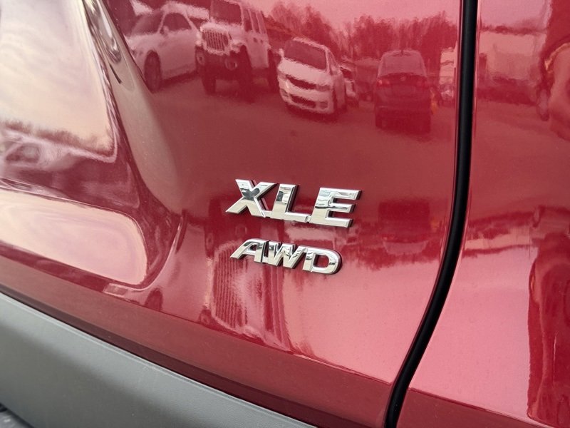 New 2025 Toyota RAV4 XLE image 40