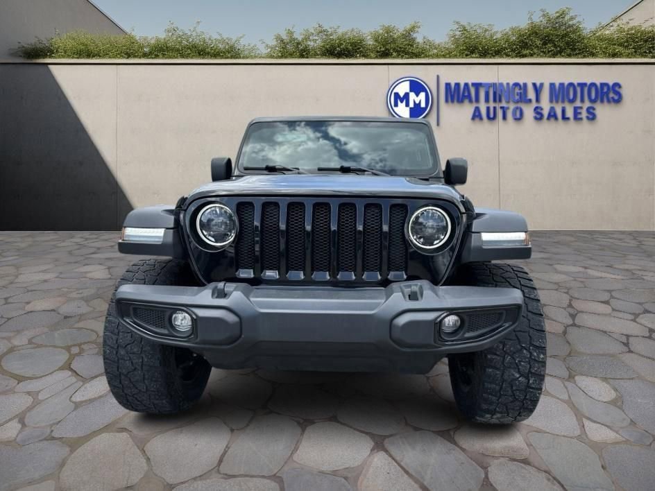 Used 2023 Jeep Wrangler Willys image 7