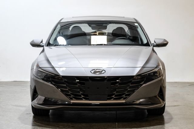 Used 2023 Hyundai Elantra Limited FWD image 7