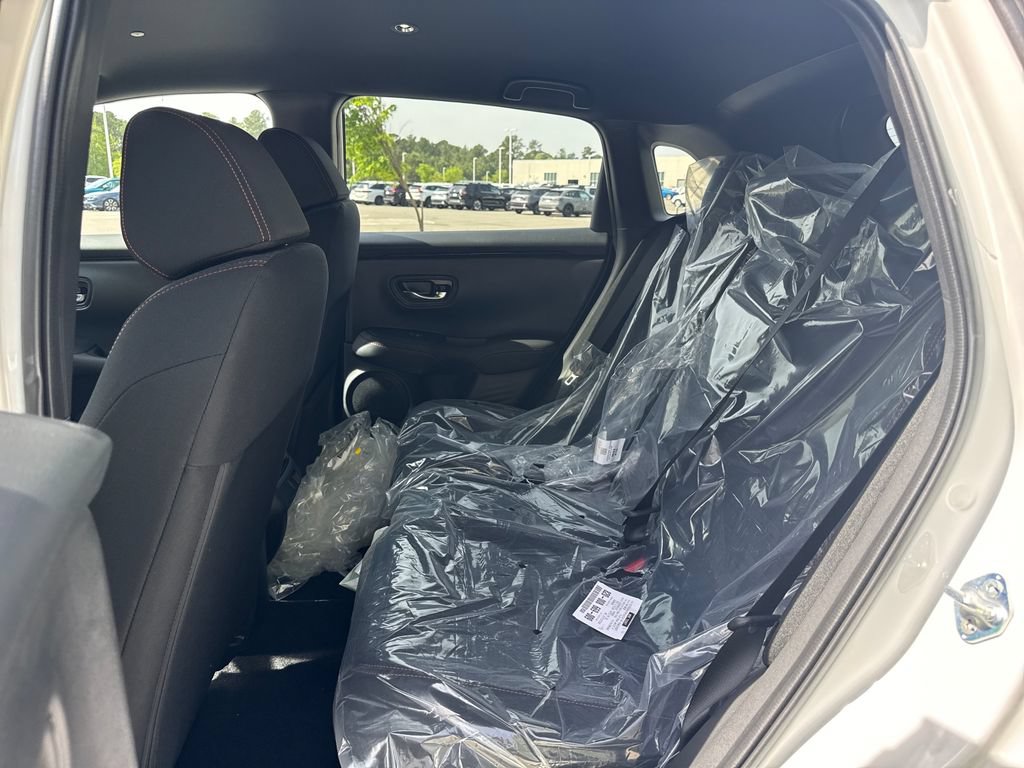 Certified 2026 Honda HR-V Sport image 32