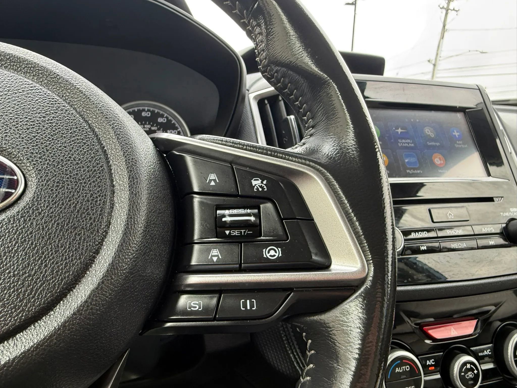 Used 2022 Subaru Forester Premium image 27