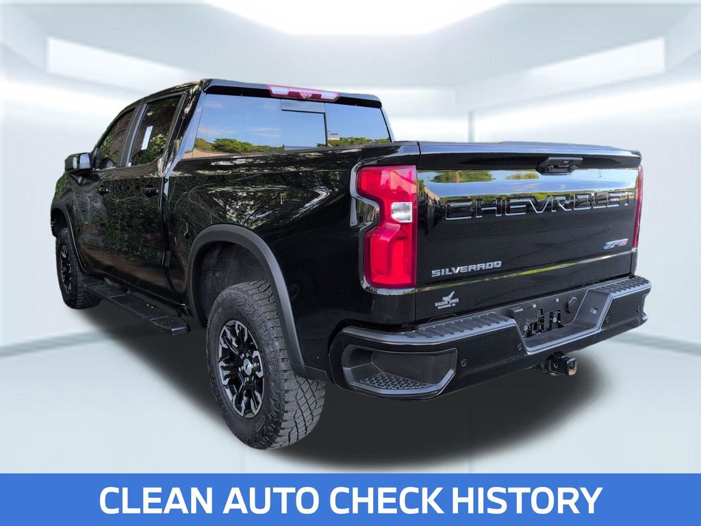 Used 2024 Chevrolet Silverado 1500 ZR2 w/ Technology Package image 2