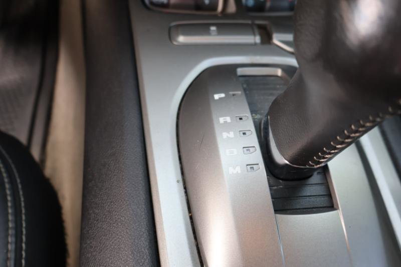 Used 2010 Chevrolet Camaro LT w/ LPO, Ground Effects Package RWD image 19