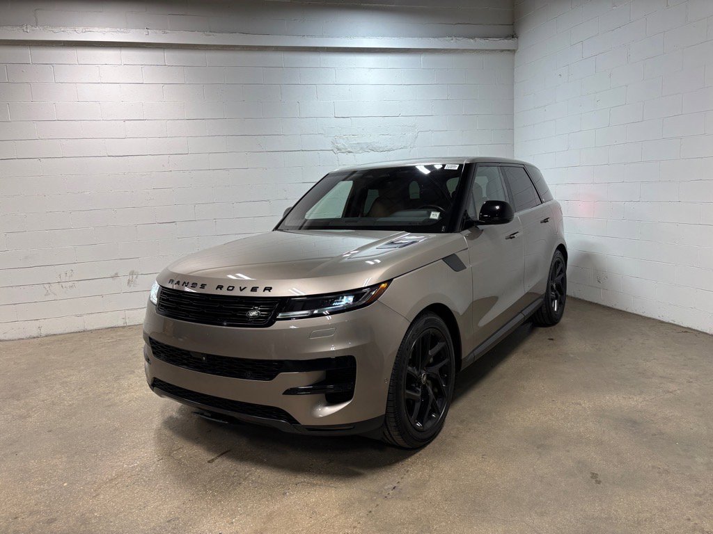 Used 2023 Land Rover Range Rover Sport SE image 2