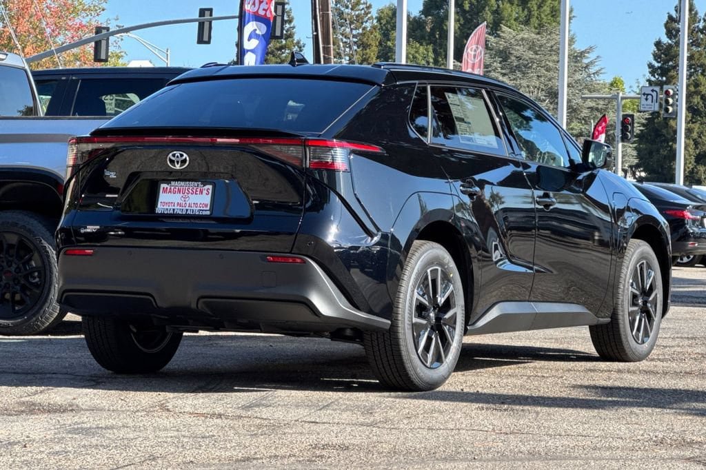 New 2026 Toyota bZ FWD image 5