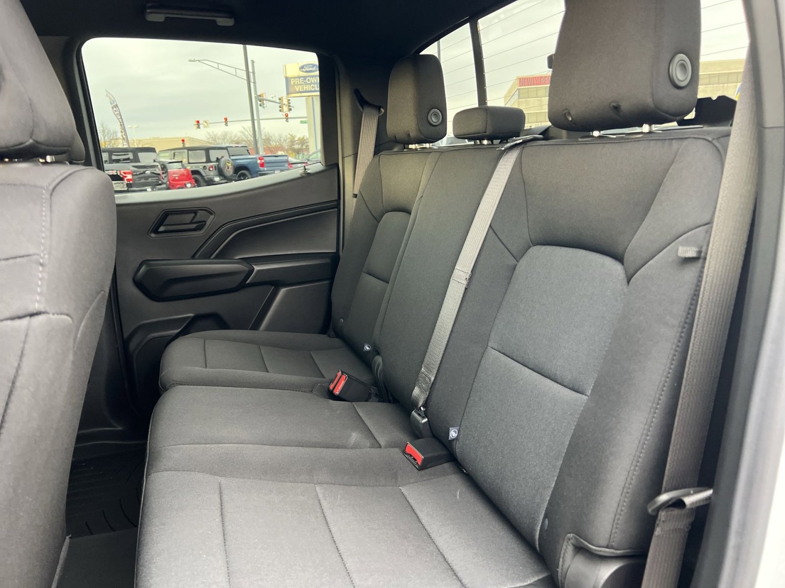 Used 2024 Chevrolet Colorado W/T image 24