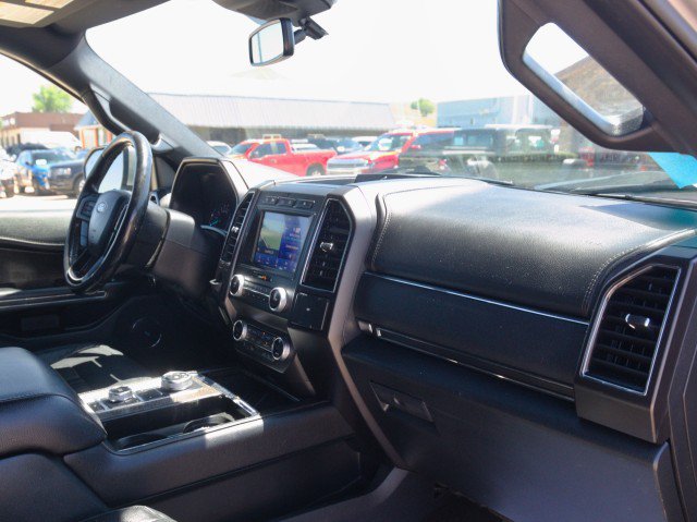 Used 2020 Ford Expedition Max Limited w/ Equipment Group 301A AWD/4WD image 40