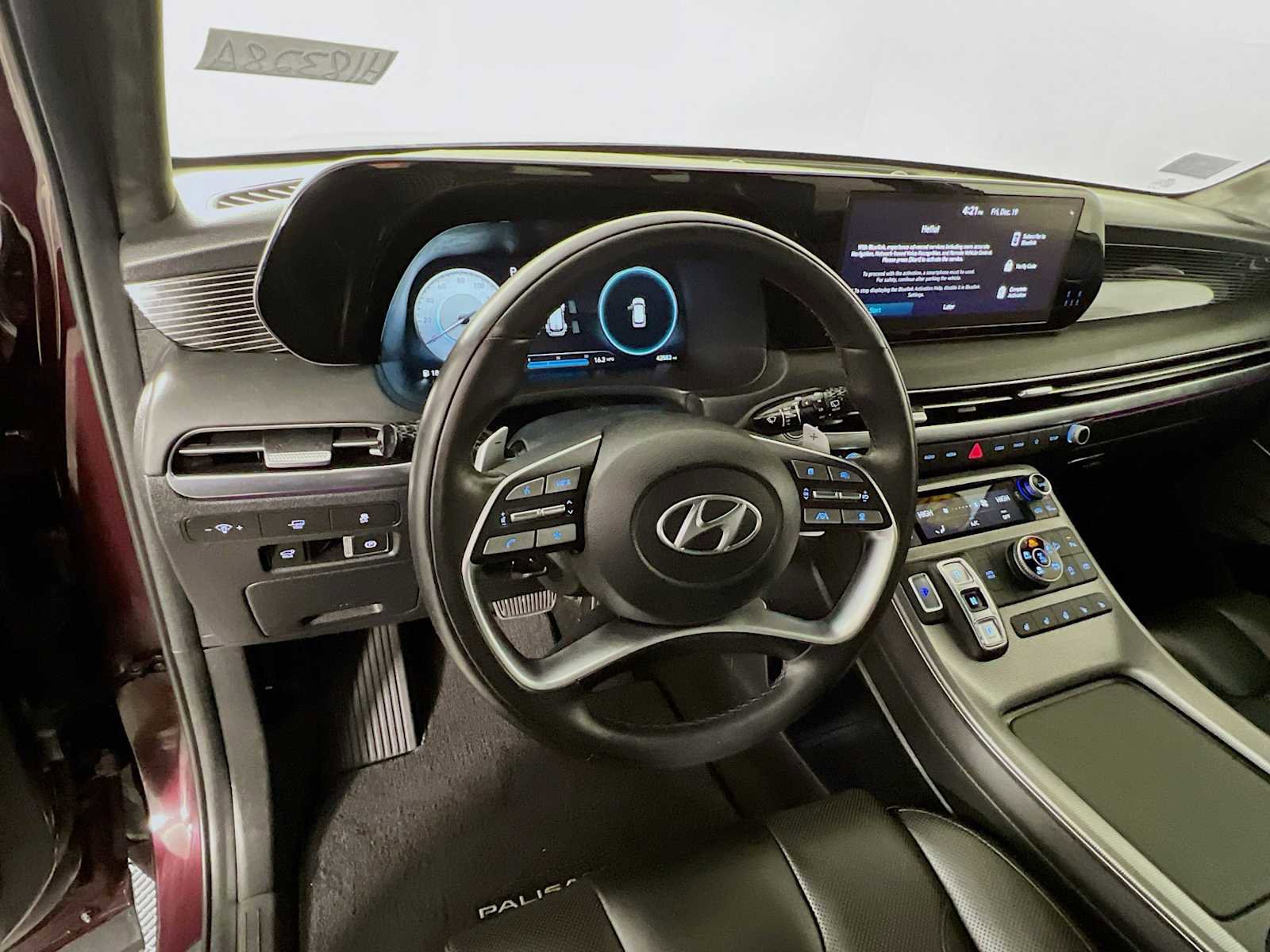 Used 2023 Hyundai Palisade Calligraphy image 11