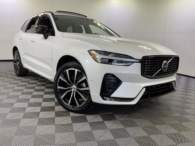Used 2024 Volvo XC60 B5 Plus w/ Protection Package Premier AWD/4WD image 43