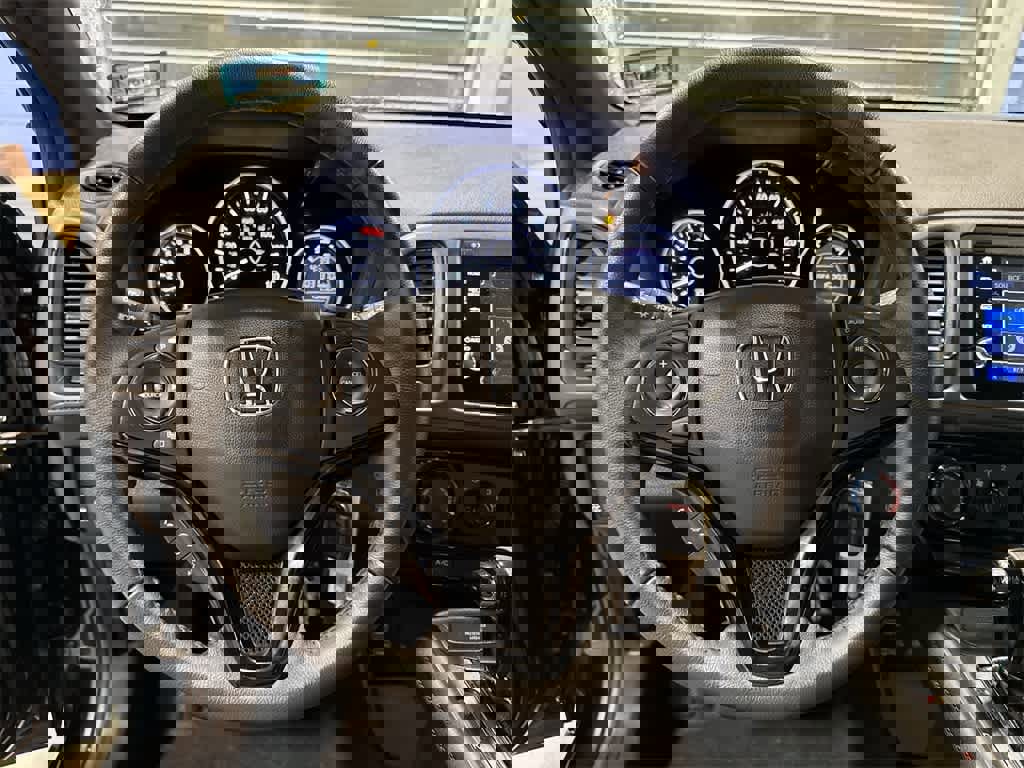 Used 2020 Honda HR-V Sport image 18