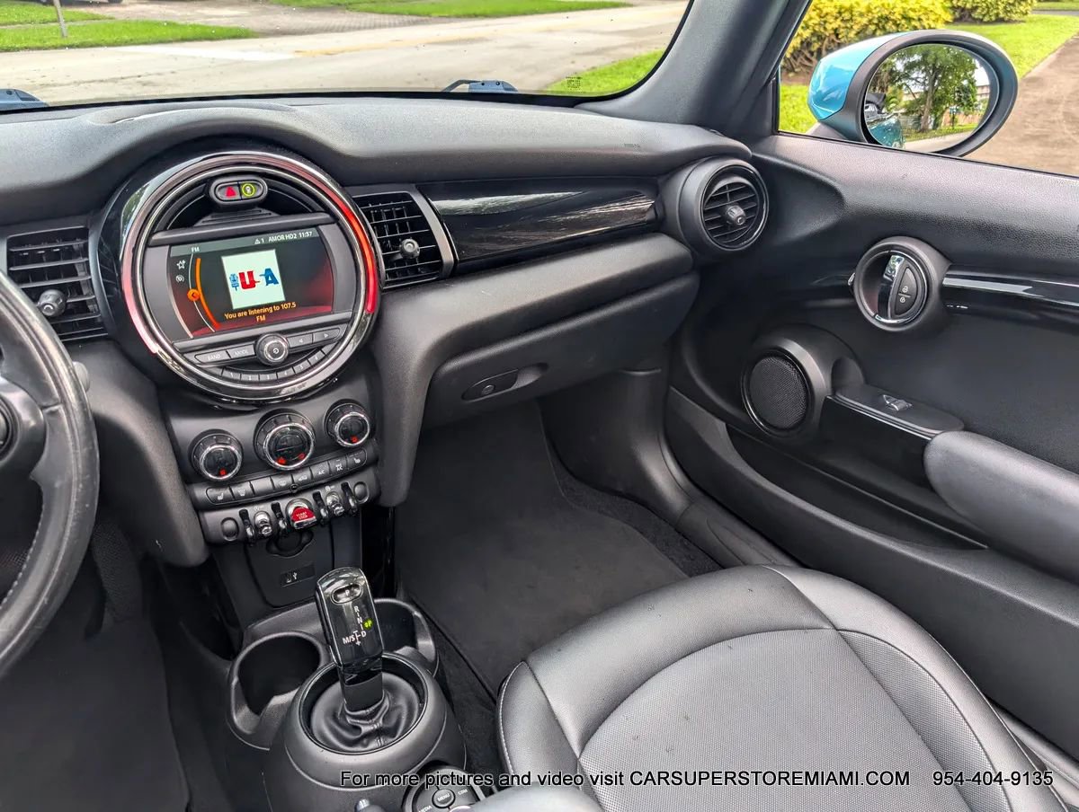 Used 2020 MINI Cooper Convertible image 54