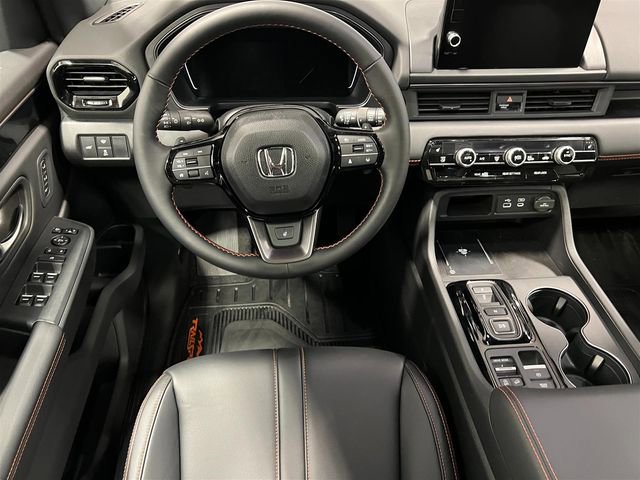 New 2025 Honda Pilot TrailSport image 18