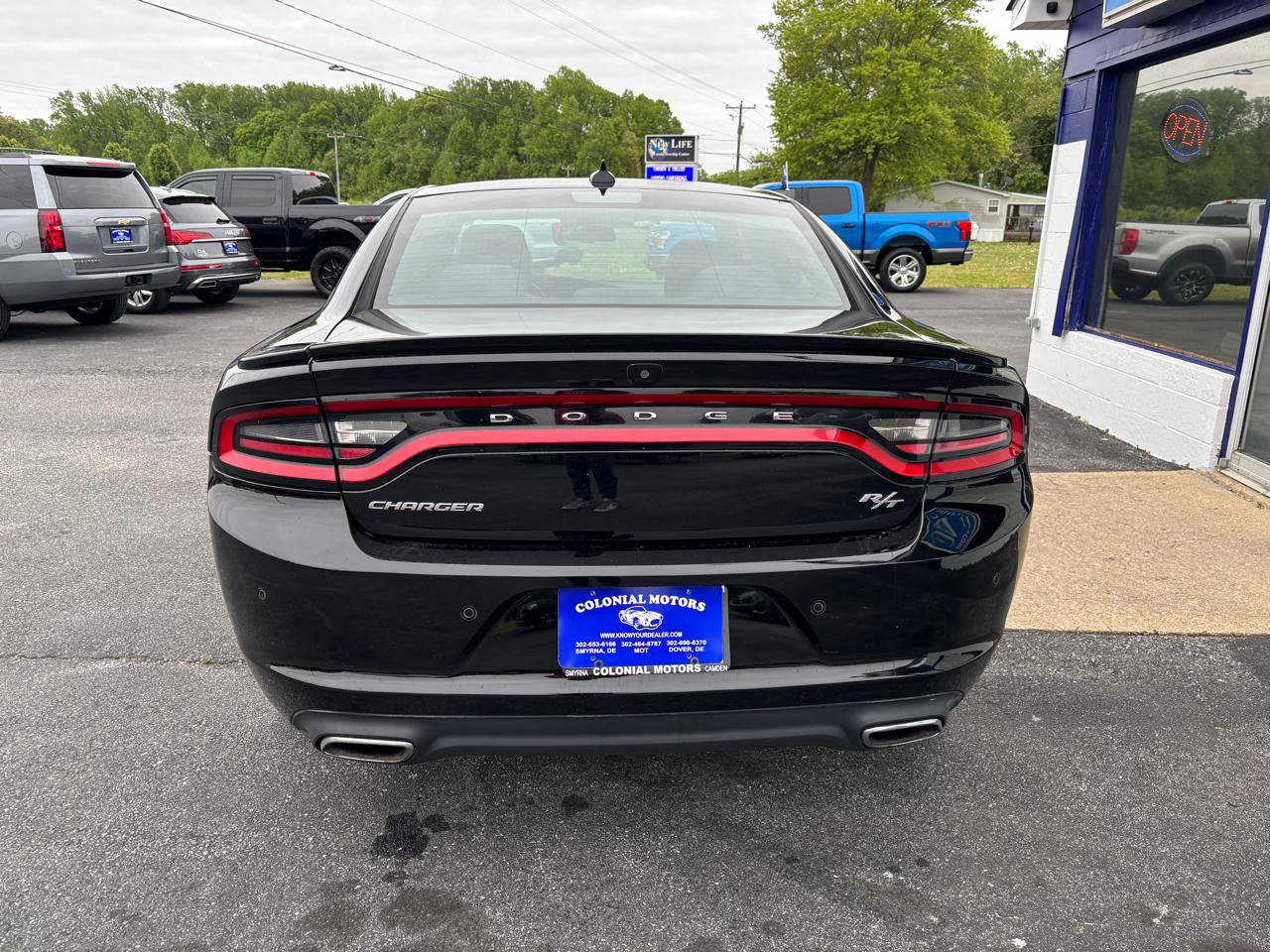 Used 2018 Dodge Charger R/T RWD image 6