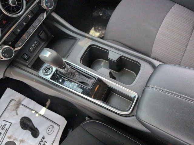 Used 2025 Nissan Sentra SV FWD image 23