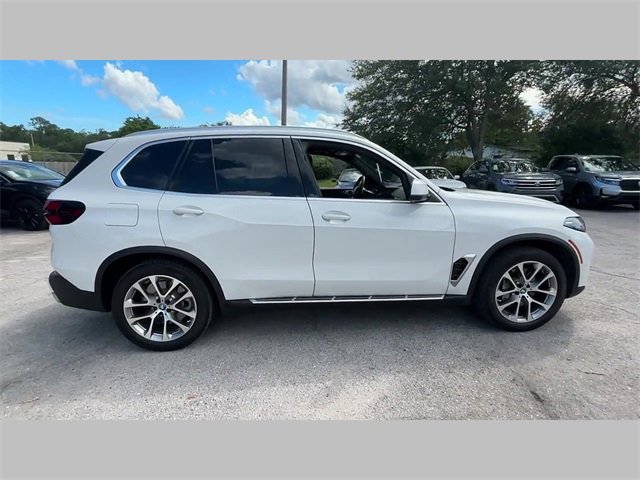 Used 2025 BMW X5 xDrive50e image 28