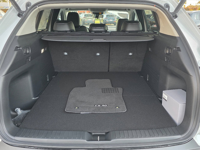 New 2025 MAZDA CX-50 AWD 2.5 S w/ Cargo Package image 4