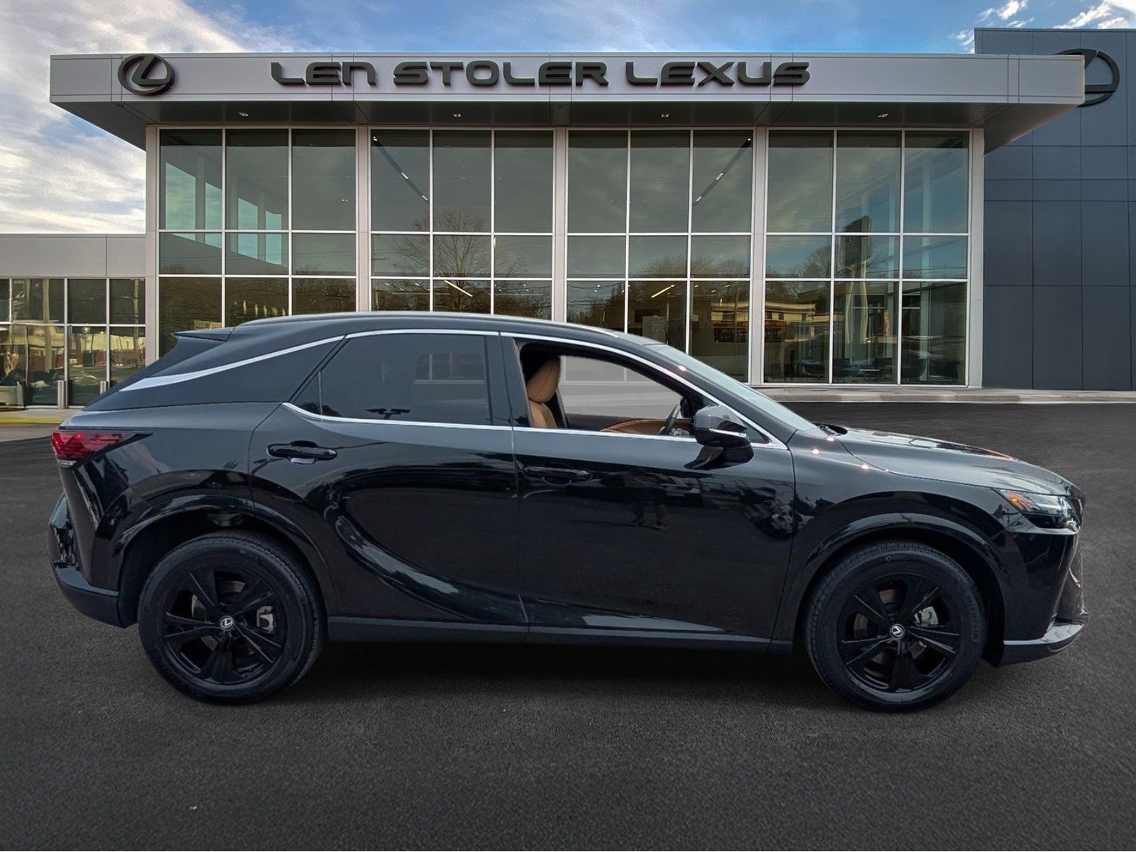 Certified 2024 Lexus RX 350h w/ Convenience Package AWD/4WD image 2