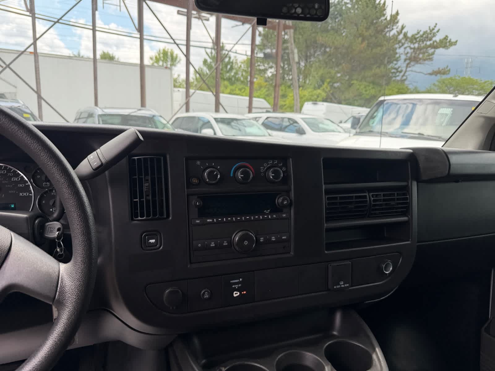 Used 2022 GMC Savana 2500 w/ Driver Convenience Package RWD image 17