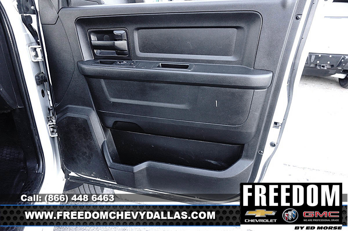 Used 2018 RAM 5500 Tradesman image 30