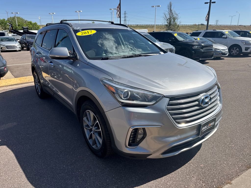Used 2017 Hyundai Santa Fe SE w/ SE Premium Package 02 AWD/4WD image 4