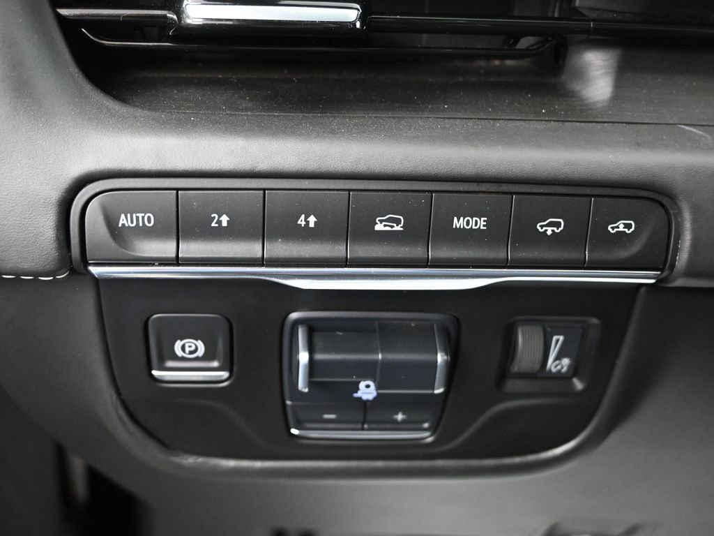 Used 2021 Cadillac Escalade Premium Luxury Platinum image 29