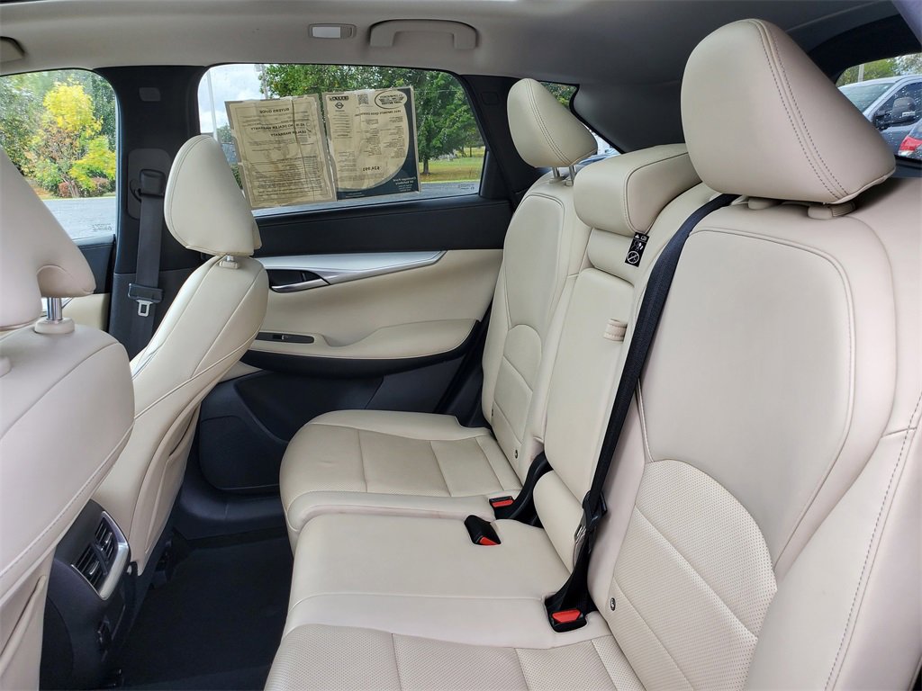 Used 2021 INFINITI QX50 Essential w/ Convenience Package image 29