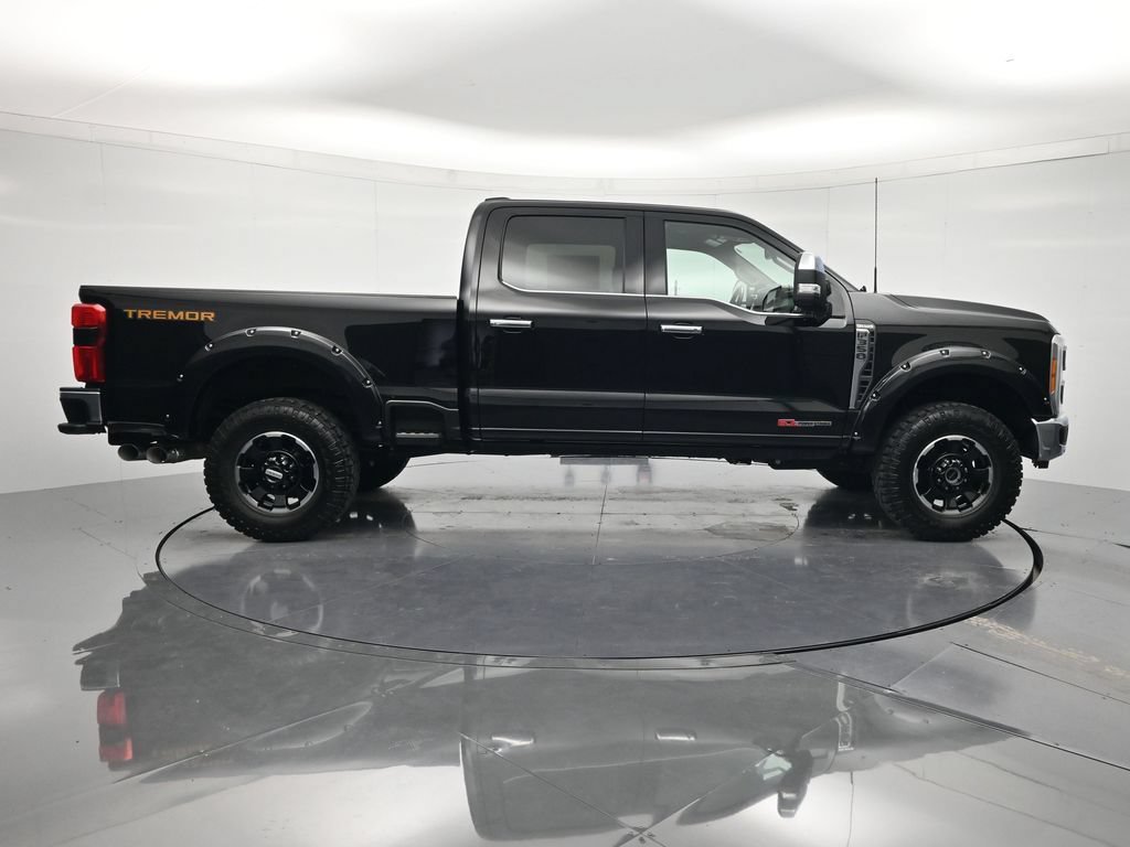 Used 2023 Ford F350 King Ranch w/ Tremor Off-Road Package AWD/4WD image 4