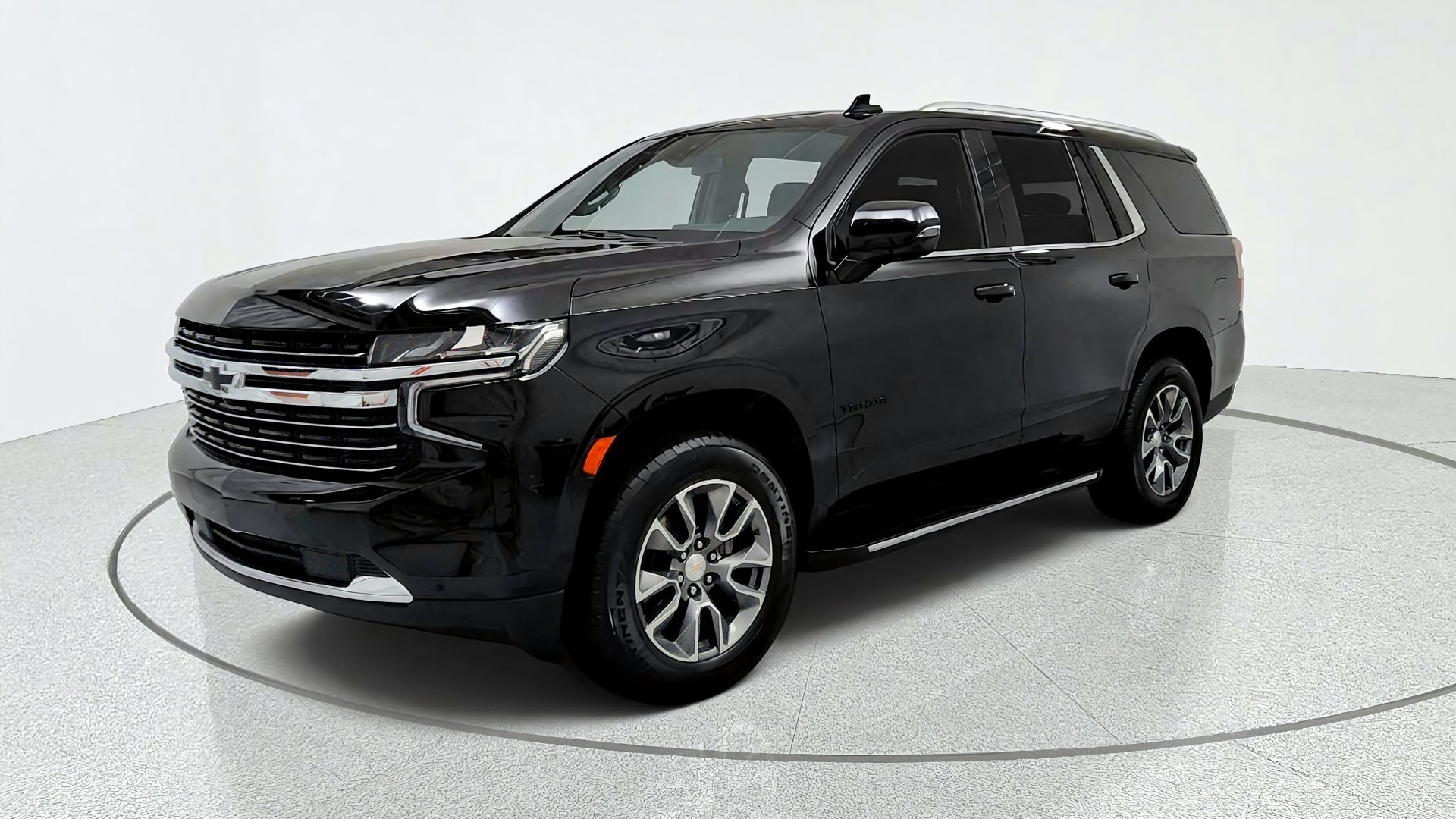 Used 2023 Chevrolet Tahoe LT w/ LT Signature Package AWD/4WD image 1