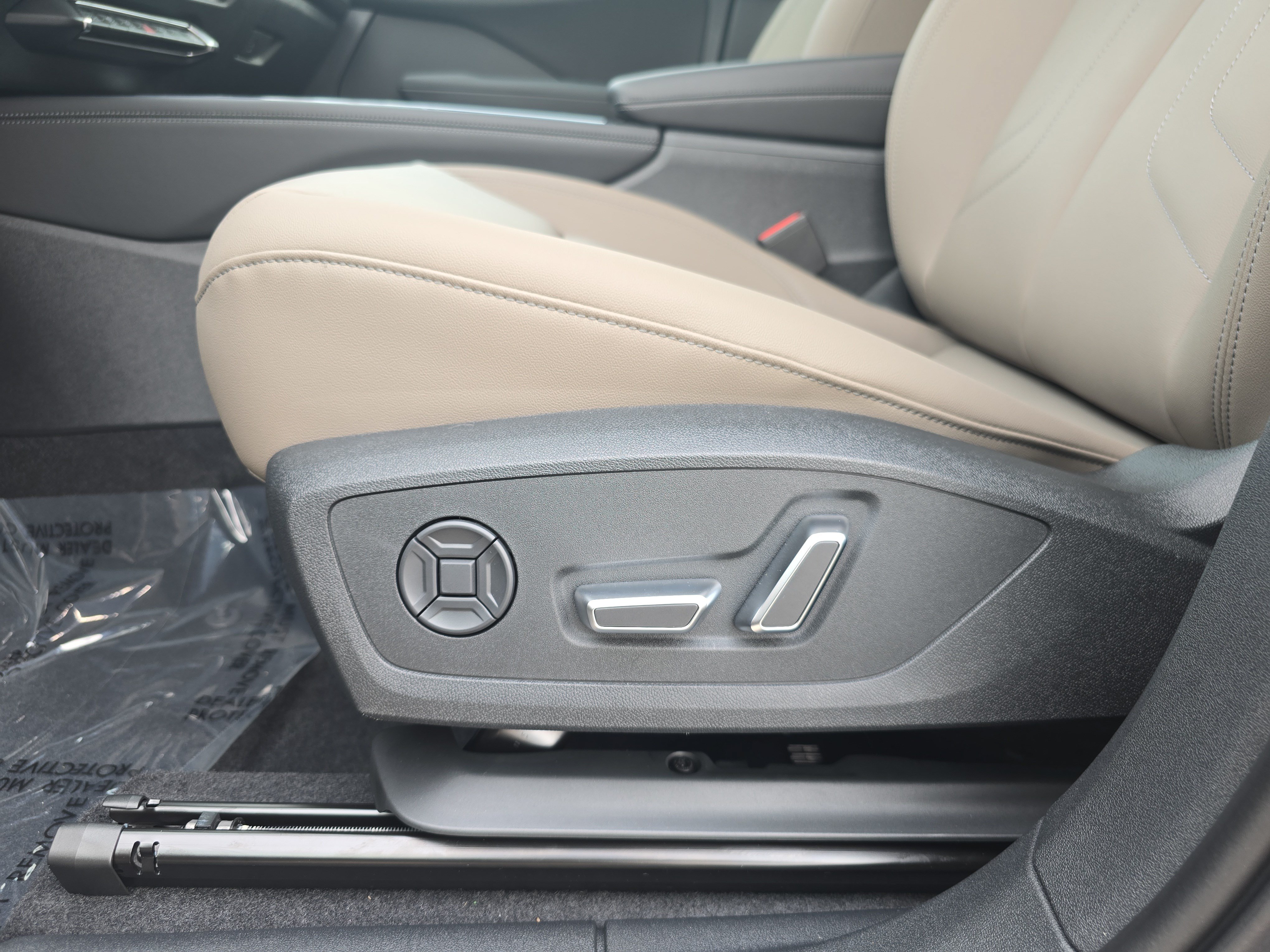 New 2026 Audi Q3 quattro 2.0T AWD/4WD image 25