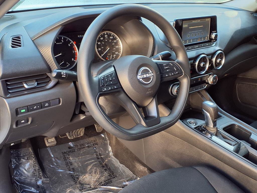 Used 2024 Nissan Sentra S image 4