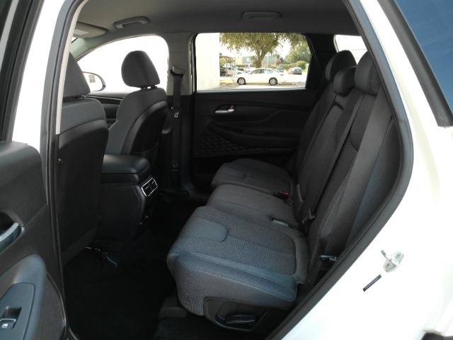 Used 2023 Hyundai Santa Fe SEL FWD image 18