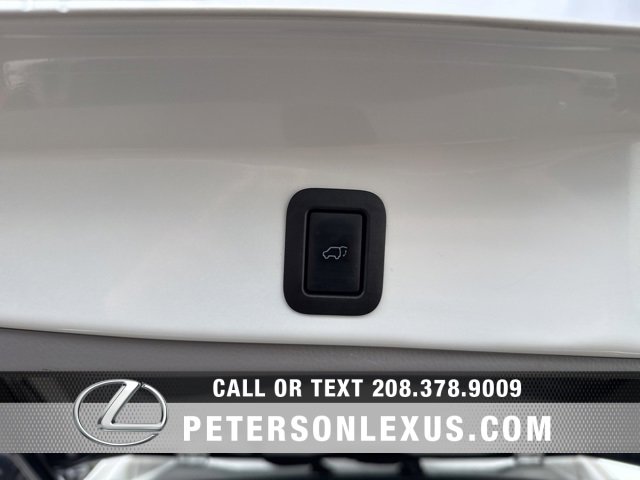 Used 2017 Toyota Highlander AWD V6 image 20