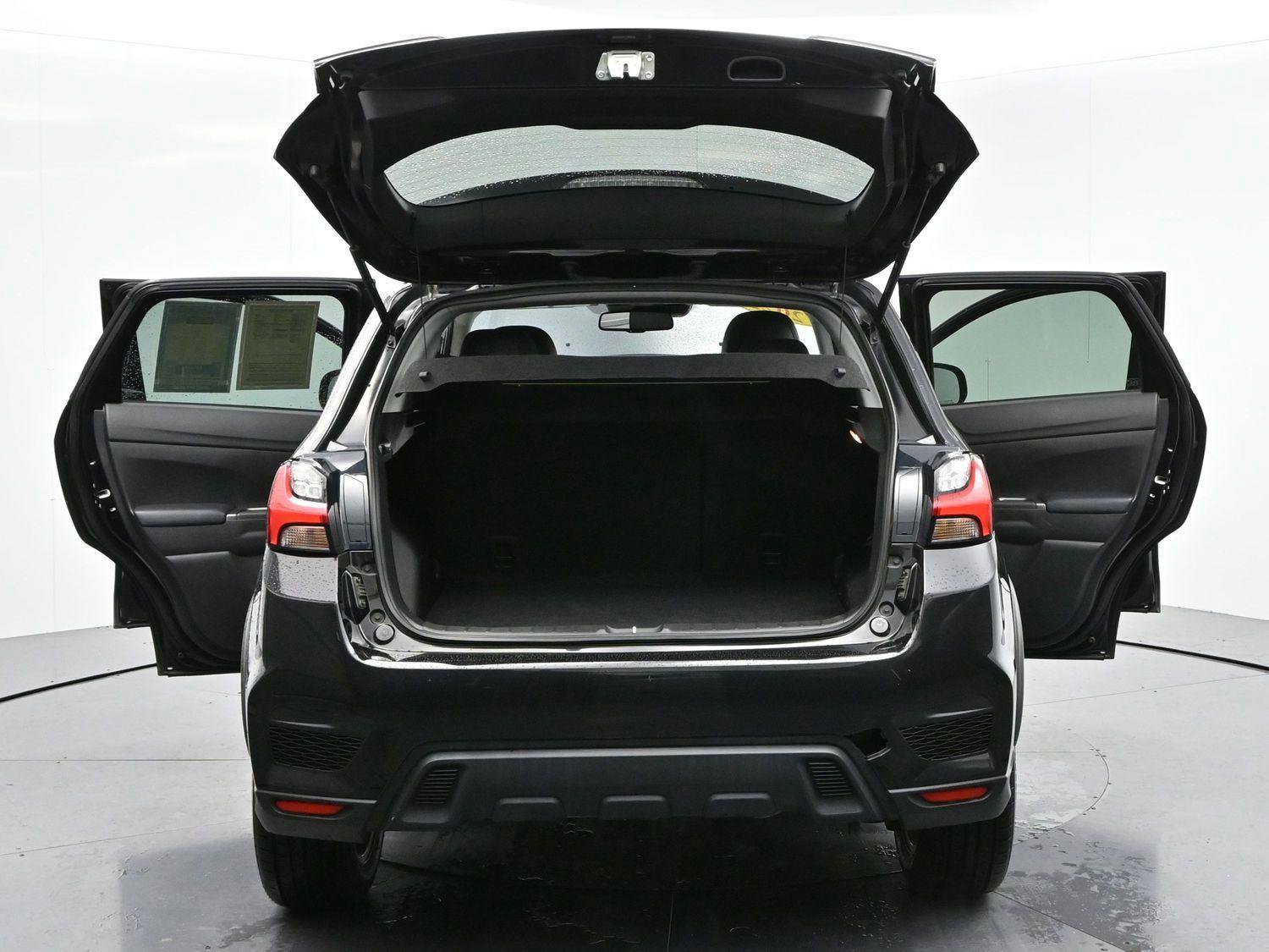 Used 2022 Mitsubishi Outlander Sport SE image 40