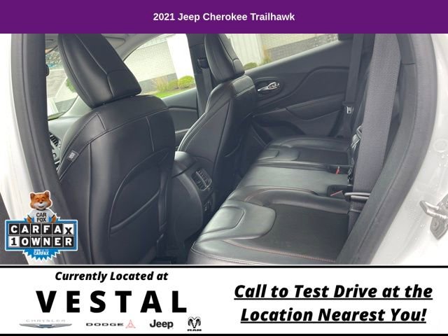 Used 2021 Jeep Cherokee Trailhawk AWD/4WD image 22