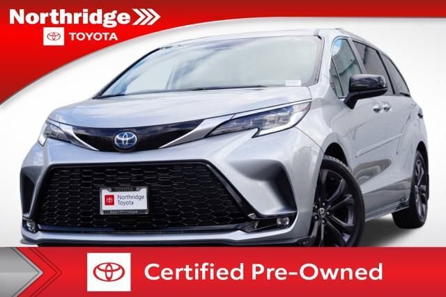 Used 2024 Toyota Sienna XSE