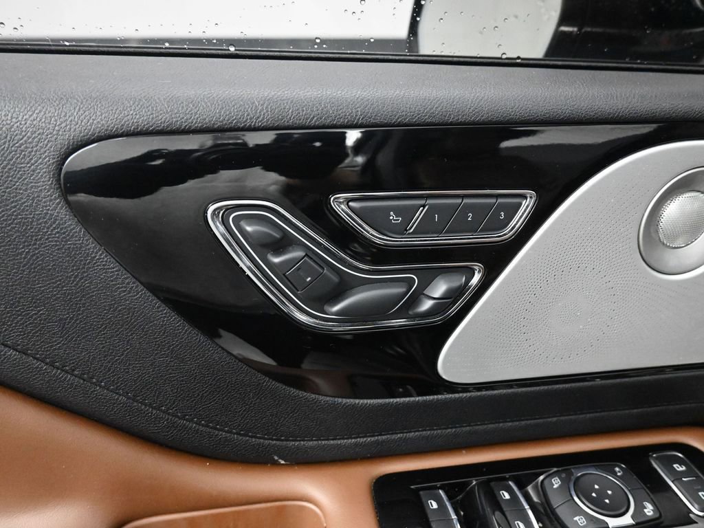 Used 2022 Lincoln Aviator Reserve w/ Equipment Group 201A image 29
