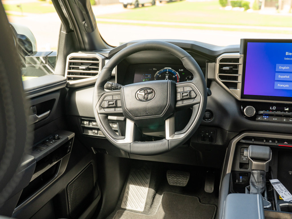 New 2026 Toyota Tundra Limited AWD/4WD image 20