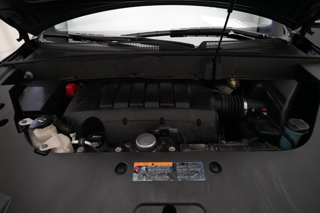 Used 2016 Chevrolet Traverse LT FWD image 3