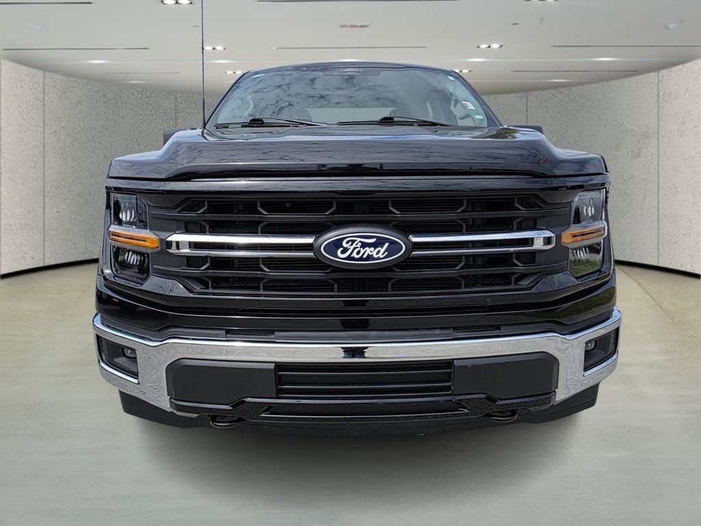 Used 2025 Ford F150 XLT w/ Equipment Group 301A Standard AWD/4WD image 8