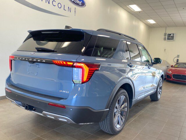 New 2026 Ford Explorer Active AWD/4WD image 9