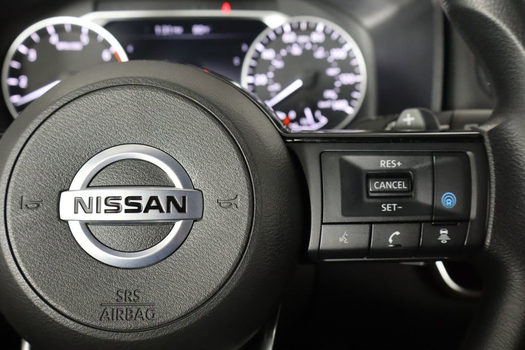 Used 2021 Nissan Rogue SV FWD image 10