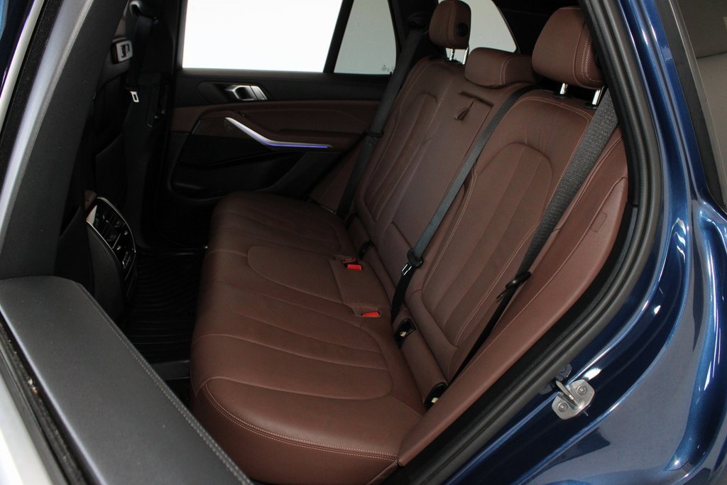 Used 2021 BMW X5 sDrive40i w/ Convenience Package image 14