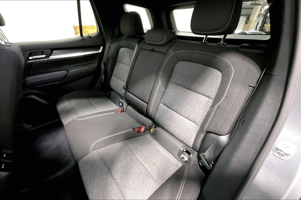 Used 2025 GMC Terrain Elevation FWD image 31