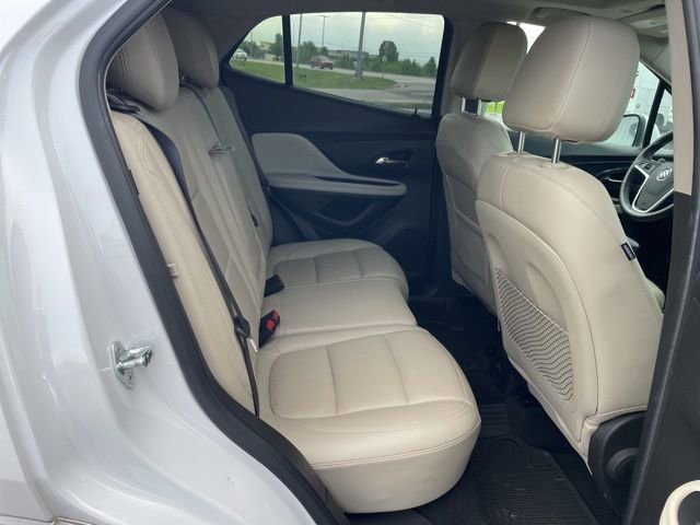 Used 2018 Buick Encore Essence AWD/4WD image 18