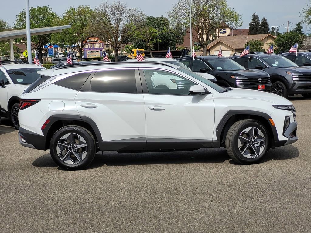 New 2026 Hyundai Tucson SEL image 3