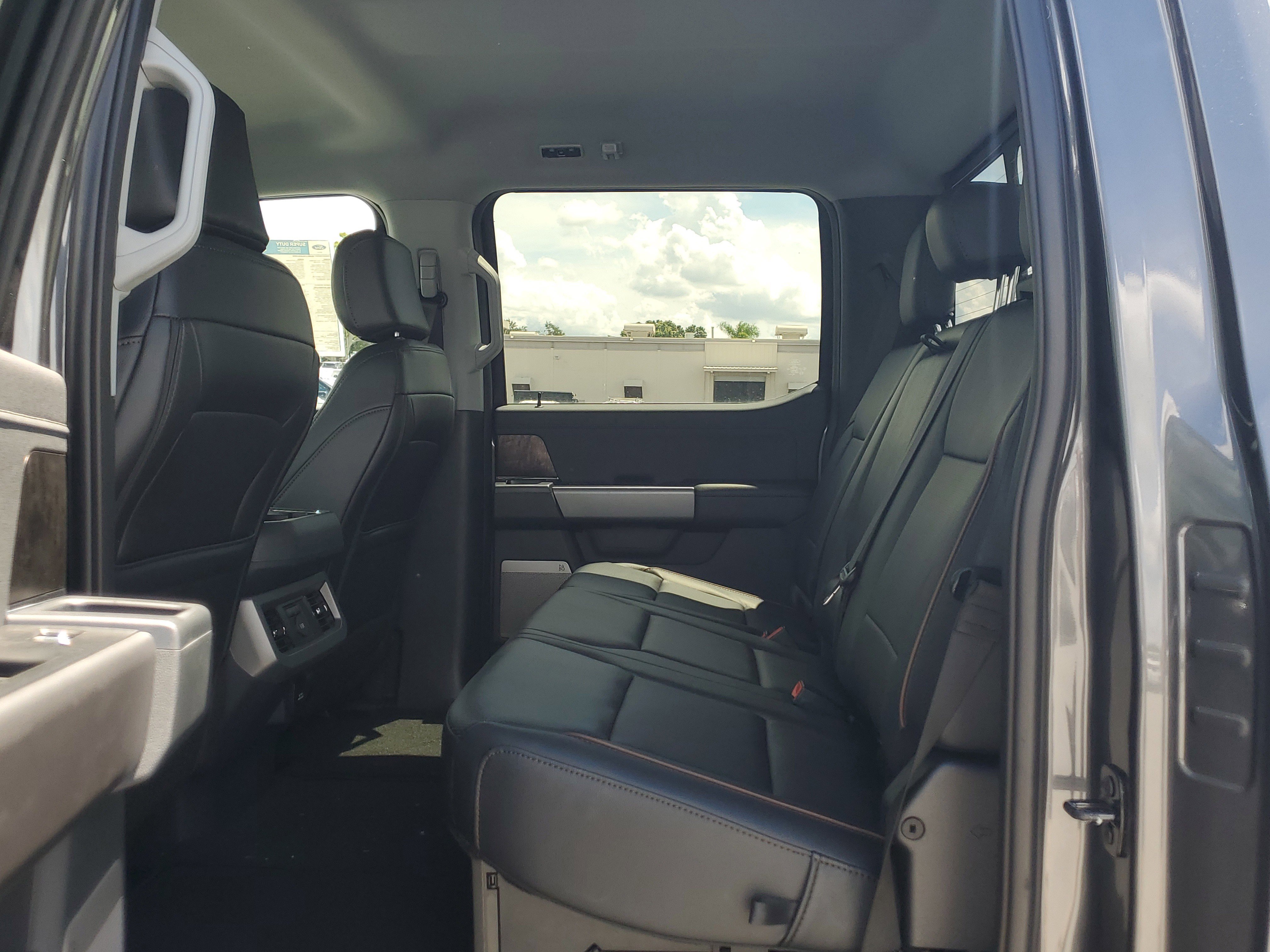 New 2026 Ford F250 Lariat w/ Black Appearance Package image 11