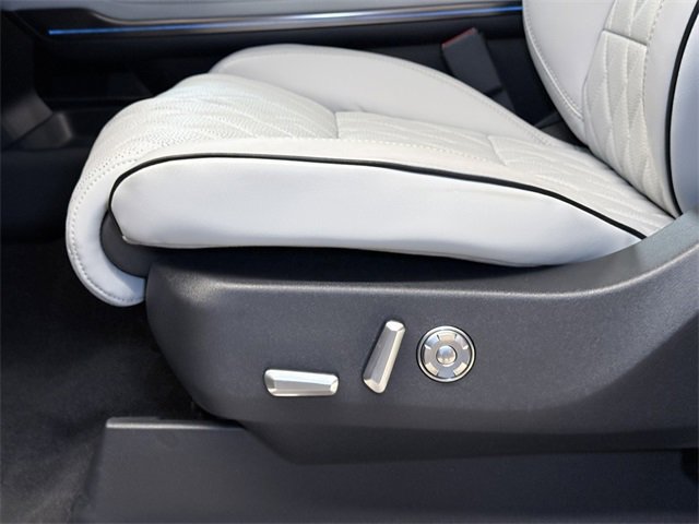 New 2026 Lincoln Navigator L Black Label image 35